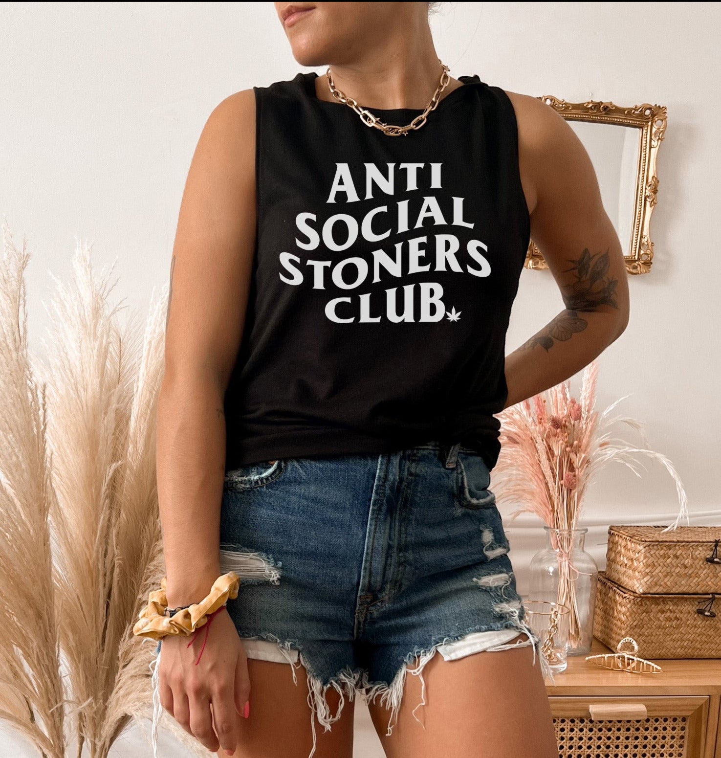 Black women's tank saying anti social stoners club - HighCiti