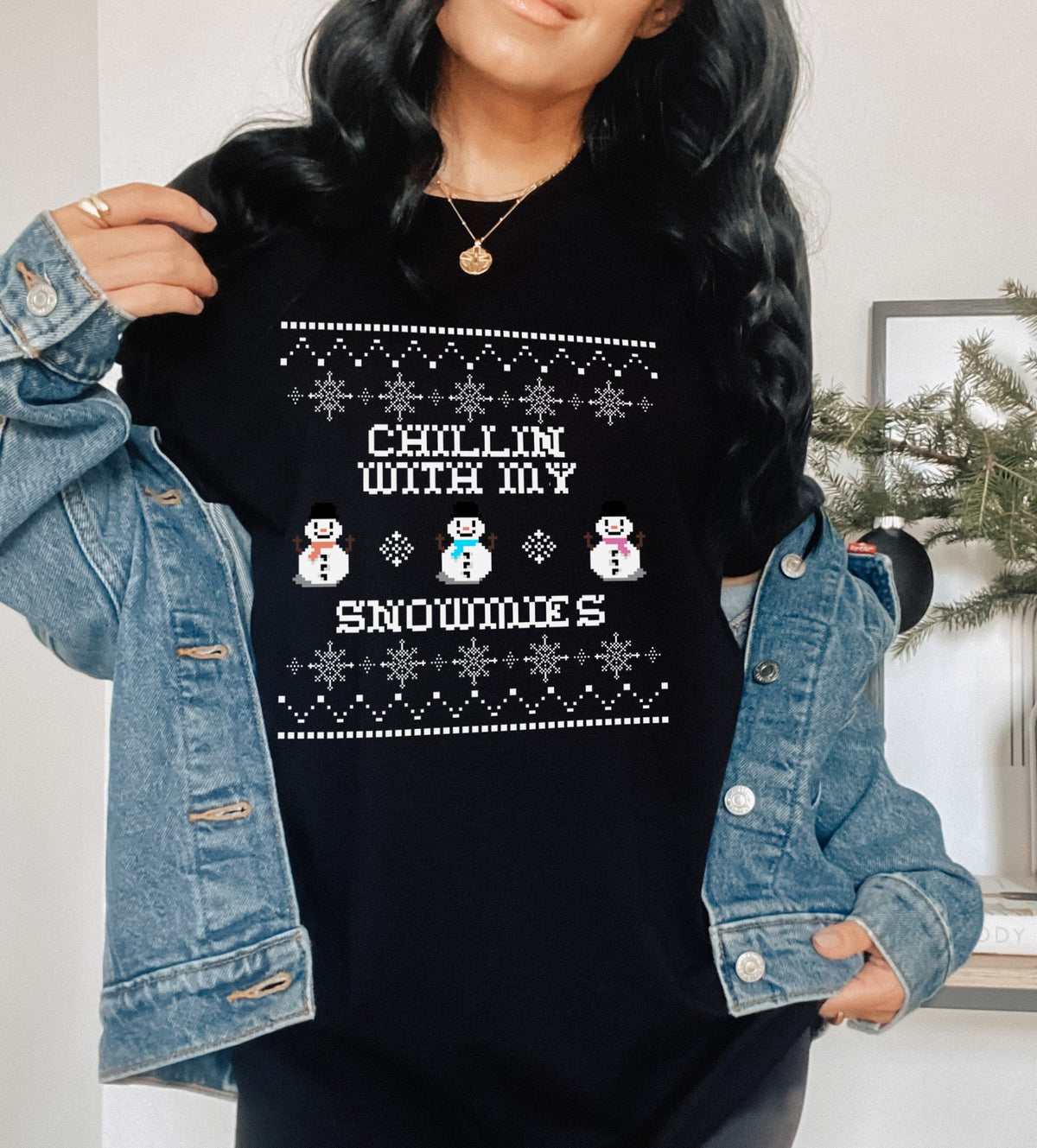 black shirt with a snowman that says chillin with my snowmies - HighCiti