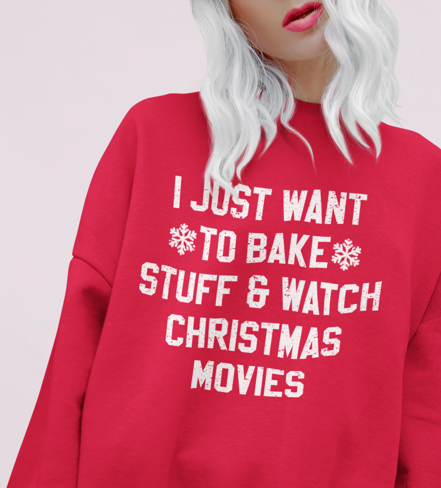 Red sweatshirt saying I just want to bake stuff and watch christmas movies - HighCiti
