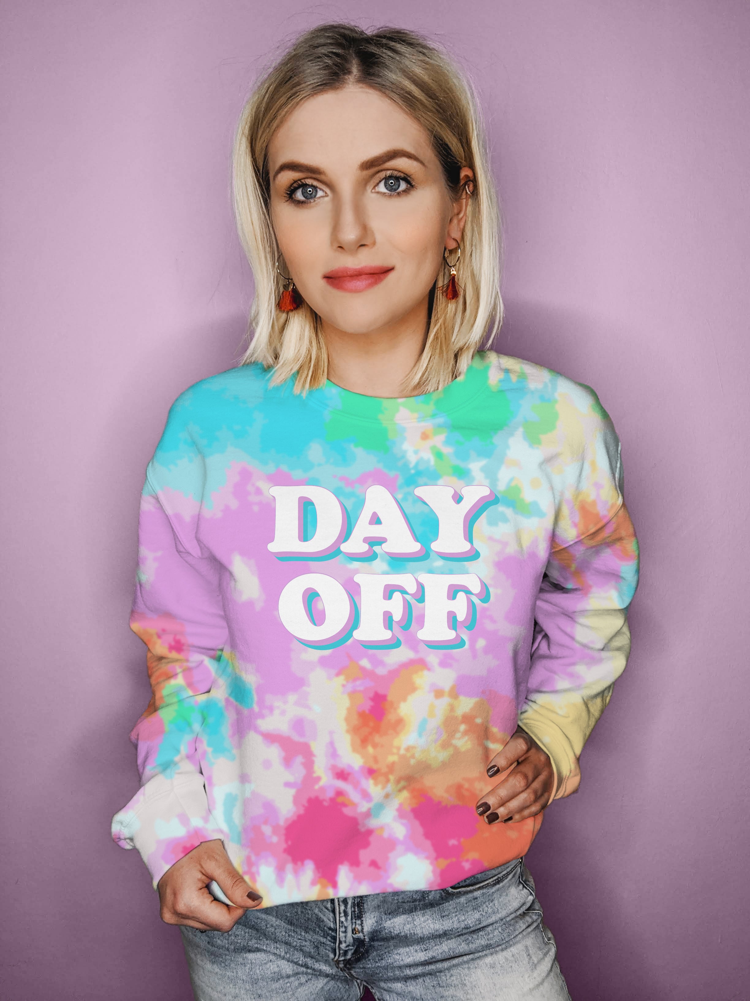 Tie-dye sweatshirt that says day off - HighCiti