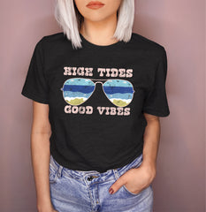 holiday beach vibe shirt that says high tides good vibes - HighCiti