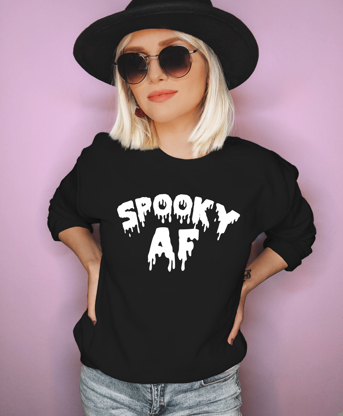 Black sweatshirt saying spooky af - HighCiti